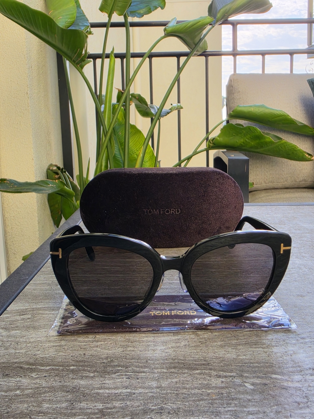 Tom Ford Izzi 53mm polarized cat eye sunglasses